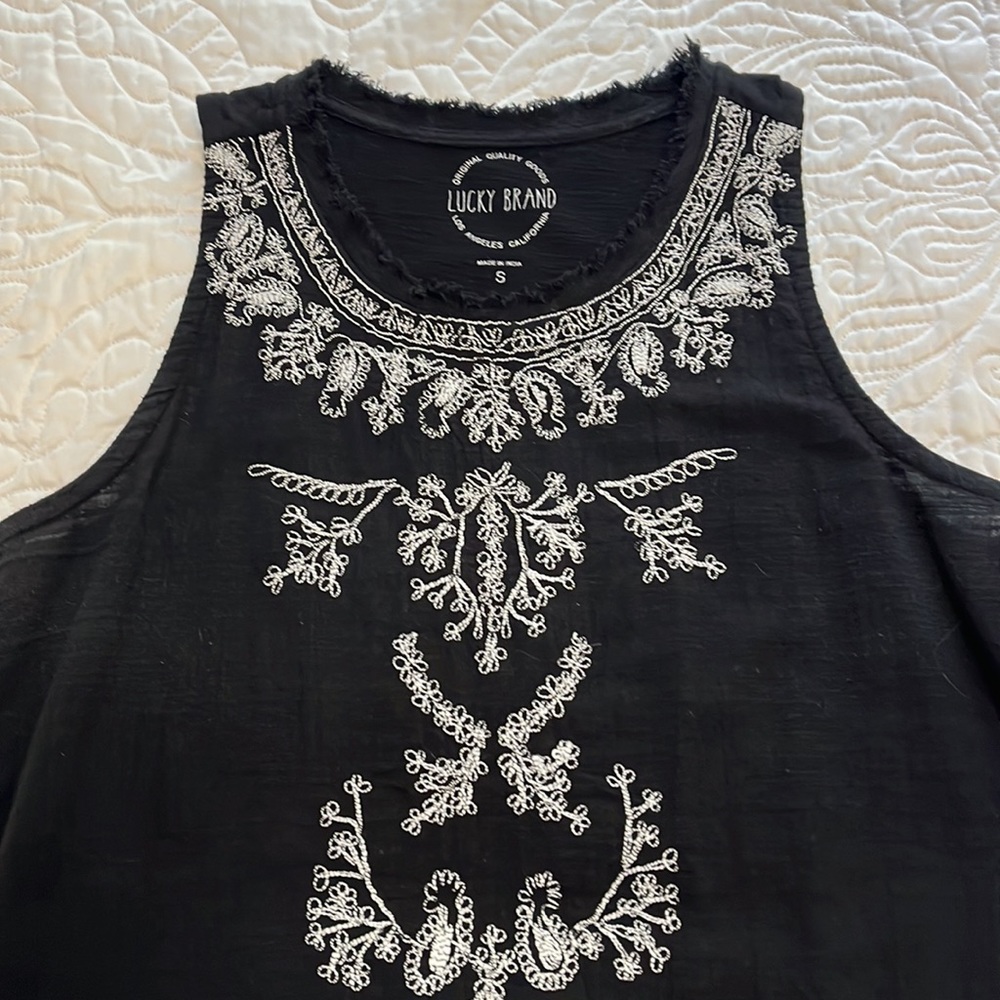 Lucky Brand top size S - Picture 4 of 5